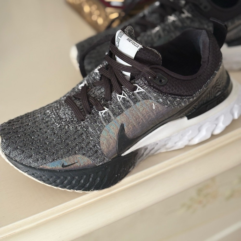 Nike React Infinity Black And White Sneakers Size… - image 1